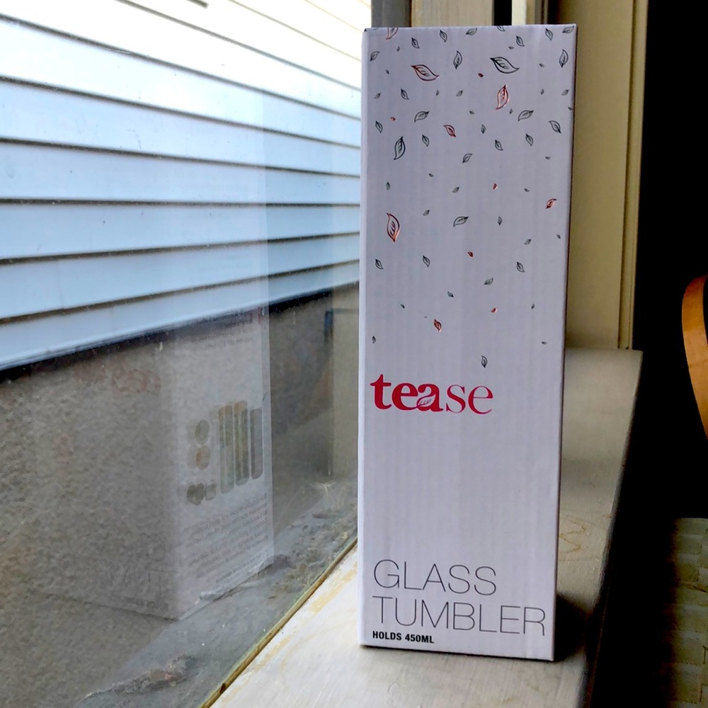 Tease Glass Tea Strainer Tumbler